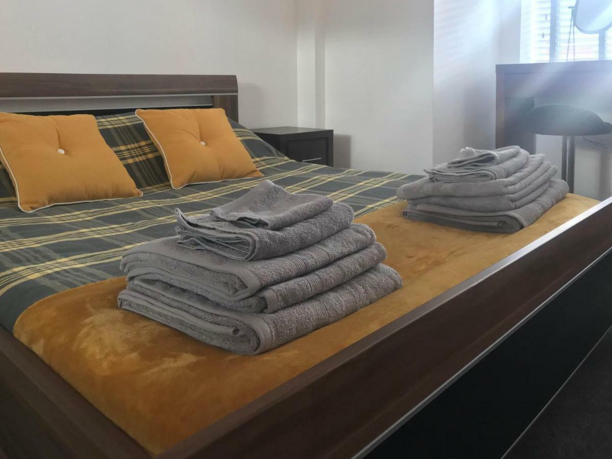 Luxury 1 Bed Apartment In City Centre With Parking Chester Zewnętrze zdjęcie