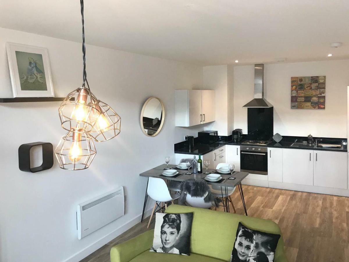 Luxury 1 Bed Apartment In City Centre With Parking Chester Zewnętrze zdjęcie